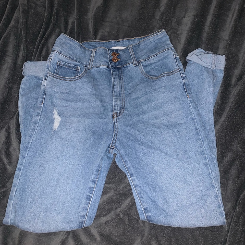 NWOT Forever 21 Skinny Jeans